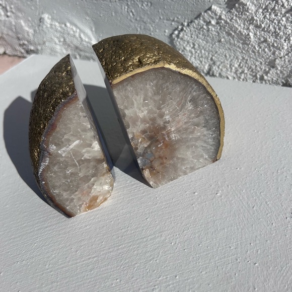 Natural Geode Bookends - Picture 4 of 5